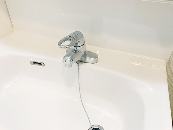 洗面台コーキング使用例